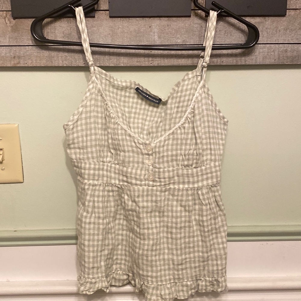 Brandy Melville, Girls spaghetti strap tank. OS